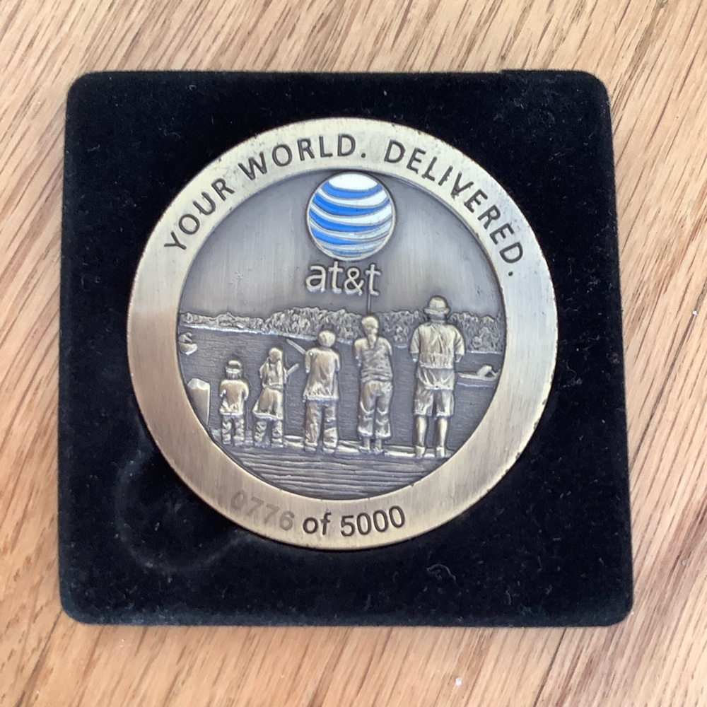 Minnesota Wild Hockey NHL Commemorative Coin 2007-08 - AT&T Your World Delivered